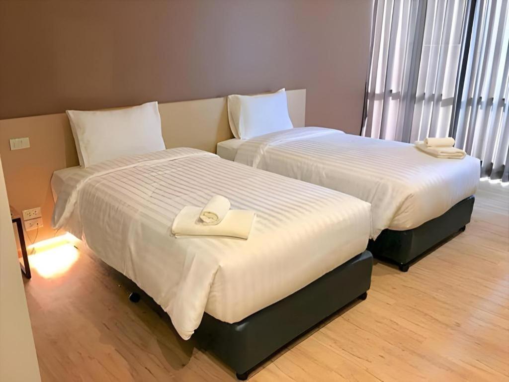 Sans Hotel Ratchaburi Exteriér fotografie