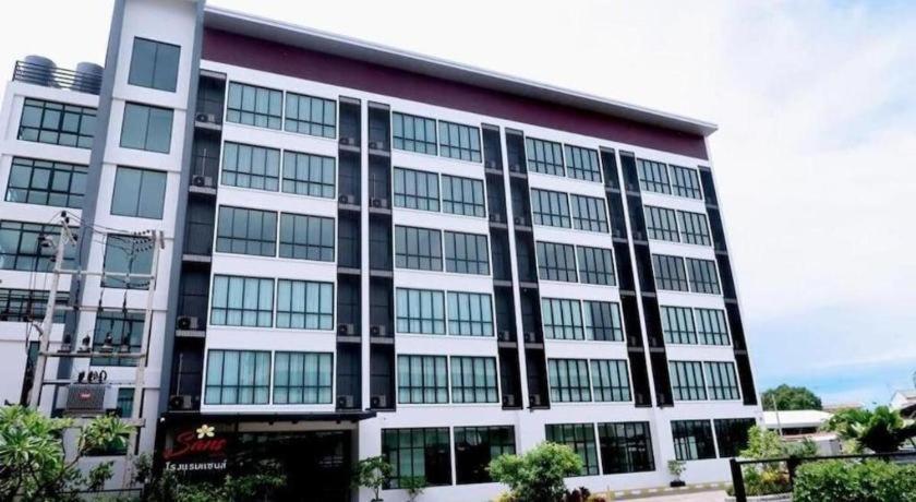 Sans Hotel Ratchaburi Exteriér fotografie